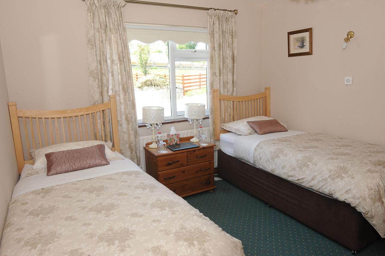 Avondale Farmhouse B&B Pettigoe Buitenkant foto