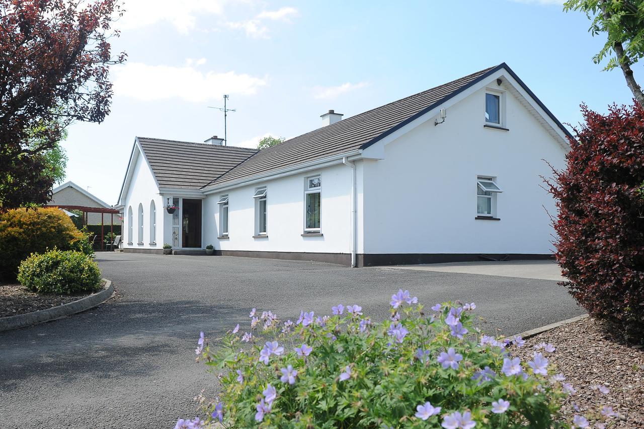 Avondale Farmhouse B&B Pettigoe Buitenkant foto